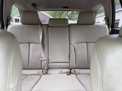 2011 Subaru Outback 2.5i Limited