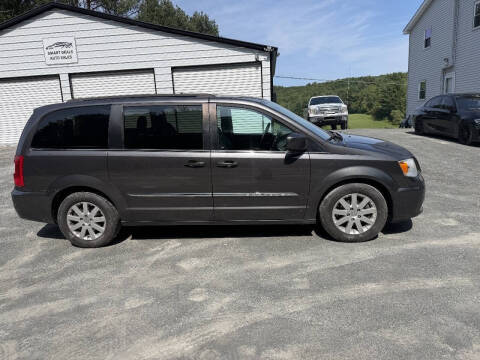 2016 Chrysler Town and Country Touring