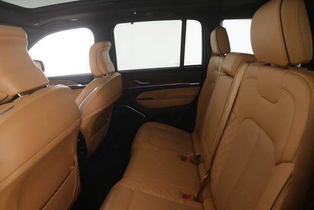 2024 Jeep Grand Cherokee Summit