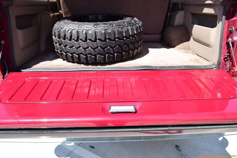 1993 Ford Bronco XLT