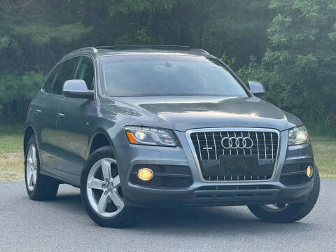 2012 Audi Q5 3.2 quattro Premium Plus