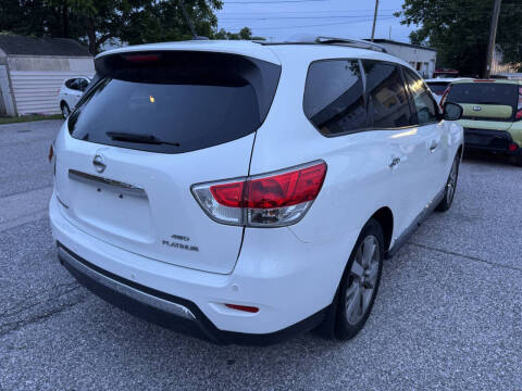 2015 Nissan Pathfinder Platinum