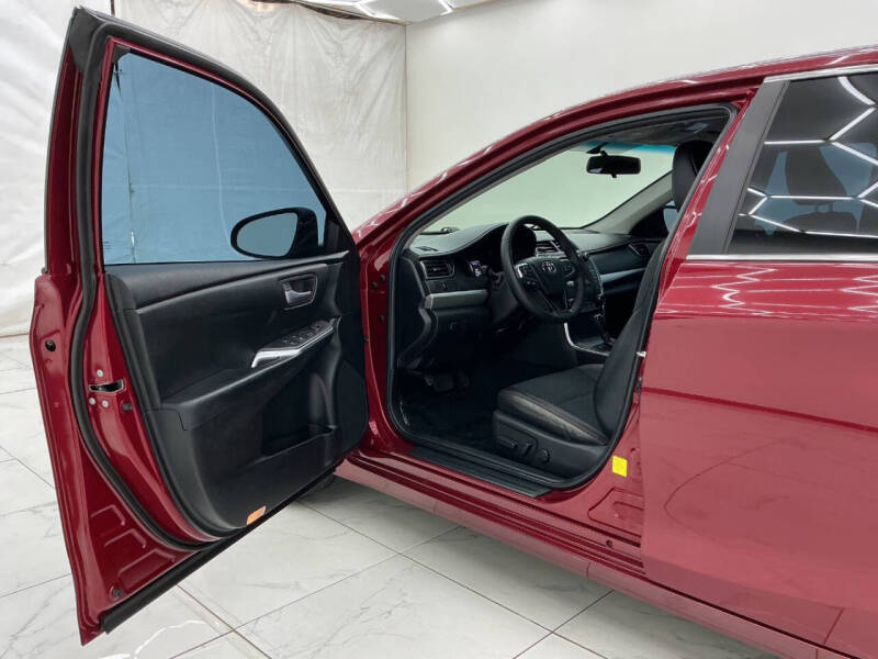2015 Toyota Camry SE