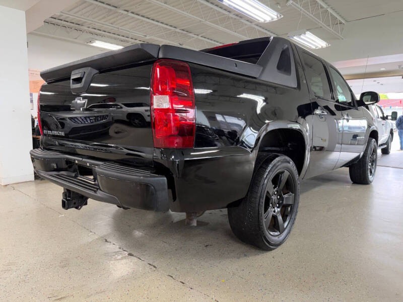 2012 Chevrolet Avalanche LT