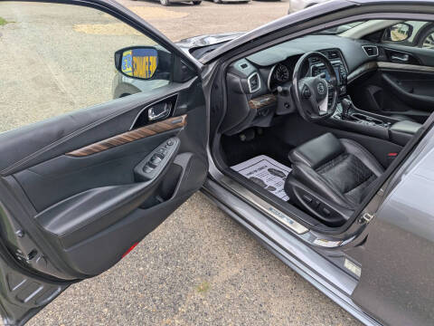2016 Nissan Maxima Platinum