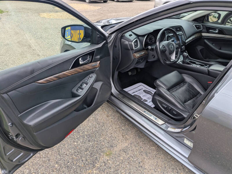 2016 Nissan Maxima Platinum