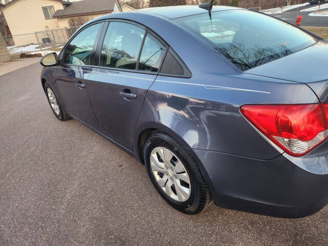 2014 Chevrolet Cruze for sale at Xtra Mile Auto Sales LLC in Cambridge, MN