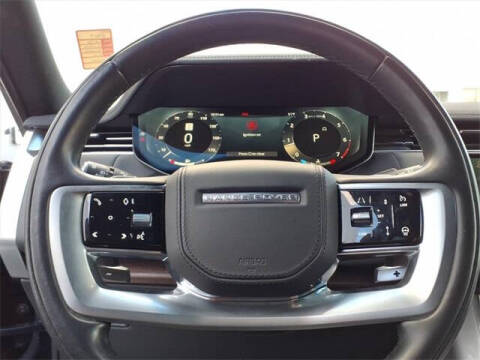 2023 Land Rover Range Rover P530 SE