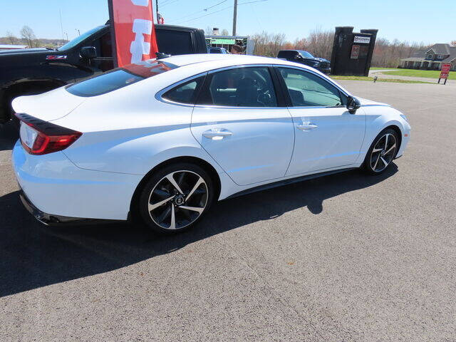 2021 Hyundai SONATA for sale at Modern Automotive Group LLC in Lafayette, TN