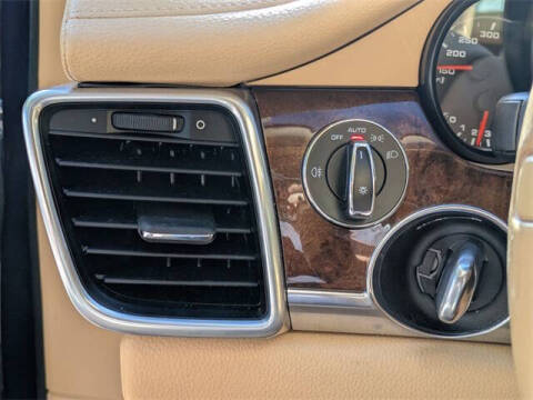 2015 Porsche Panamera 4