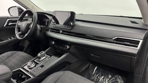 2023 Mitsubishi Outlander