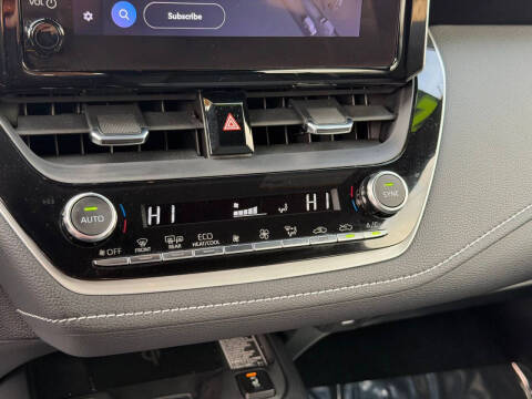 2025 Toyota Corolla Hatchback XSE