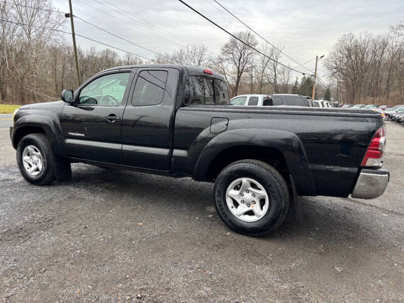 2010 Toyota Tacoma Base photo 9