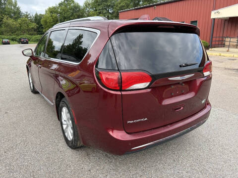 2018 Chrysler Pacifica Touring L