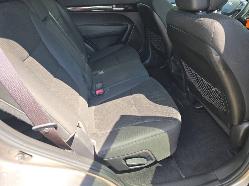 2015 Kia Sorento LX