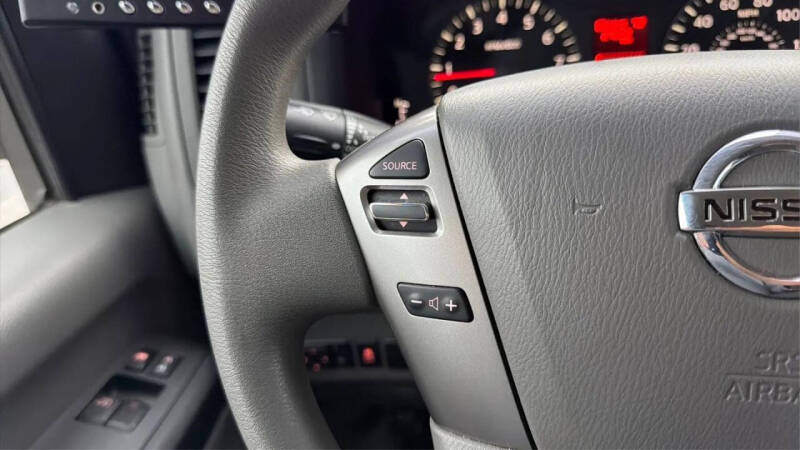 2017 Nissan NV