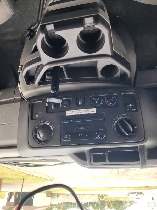 2018 Ford E-Series E-450 SD