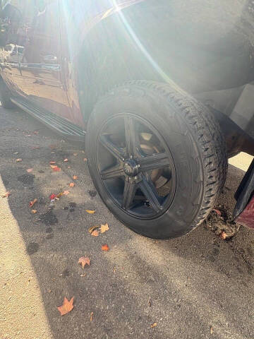 2011 Chevrolet Suburban LT