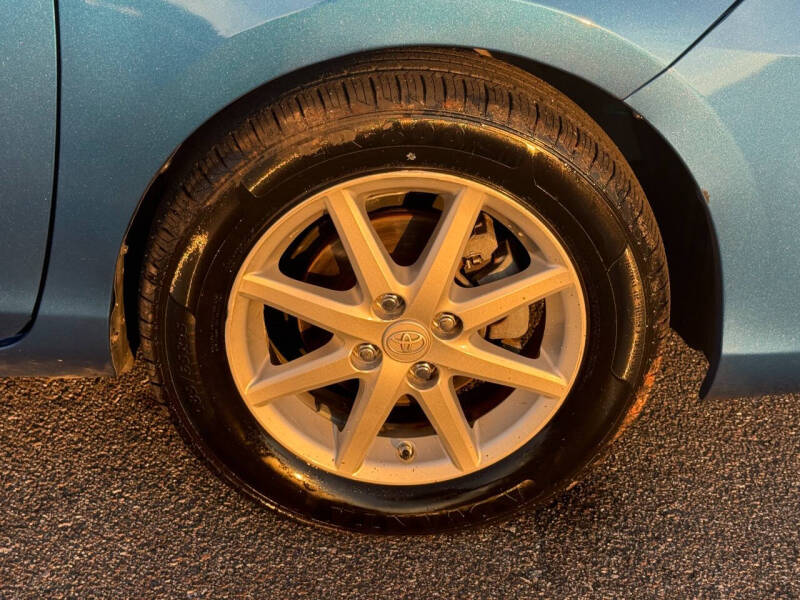 2015 Toyota Prius c Four