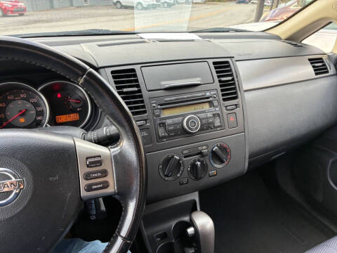 2007 Nissan Versa 1.8 SL