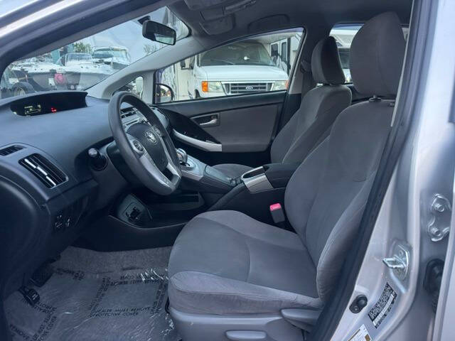 2014 Toyota Prius Two