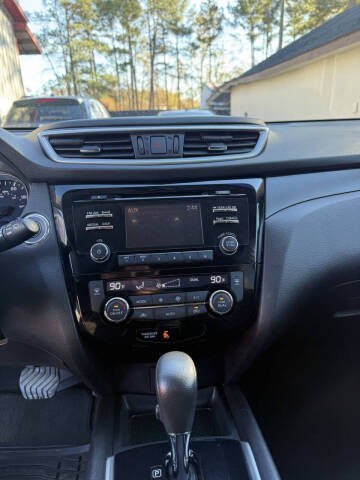 2015 Nissan Rogue SV