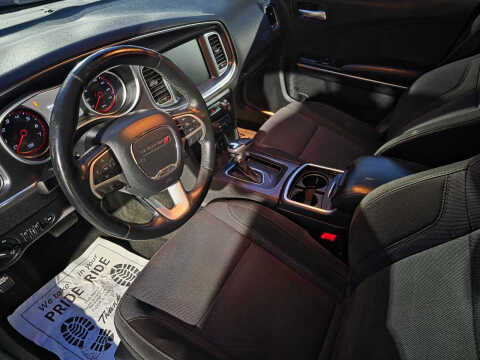 2016 Dodge Charger SXT