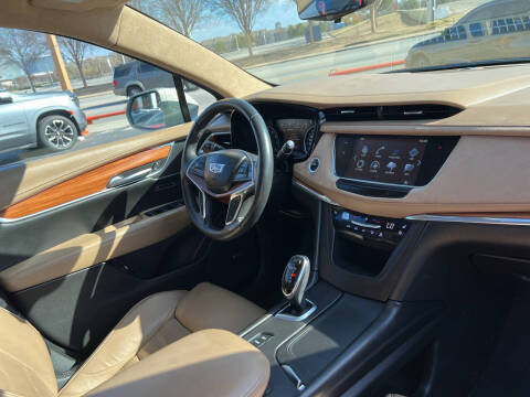 2017 Cadillac XT5 Platinum