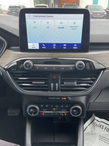 2020 Ford Escape Titanium