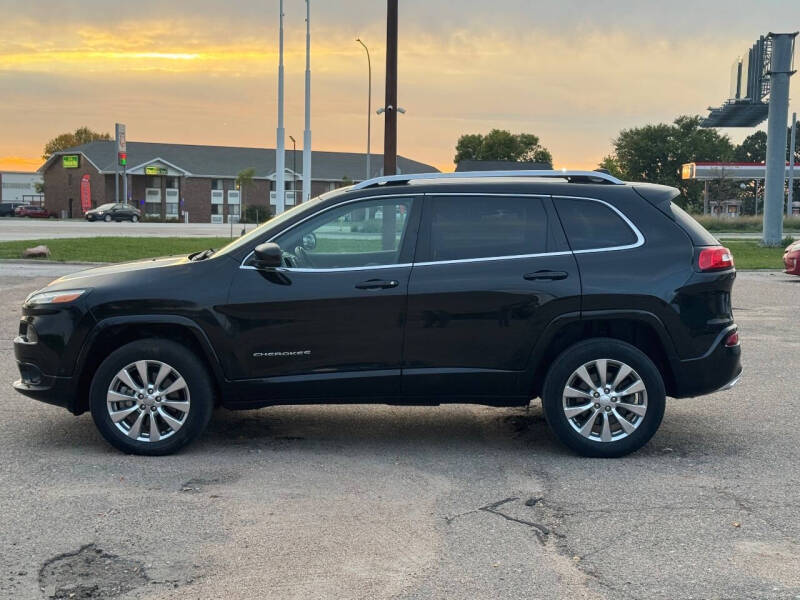 2018 Jeep Cherokee Overland