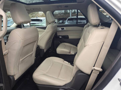 2022 Ford Explorer Platinum