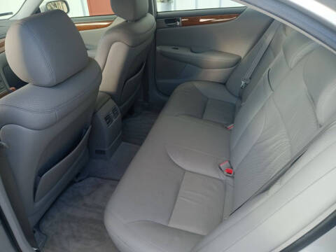 2005 Lexus ES 330
