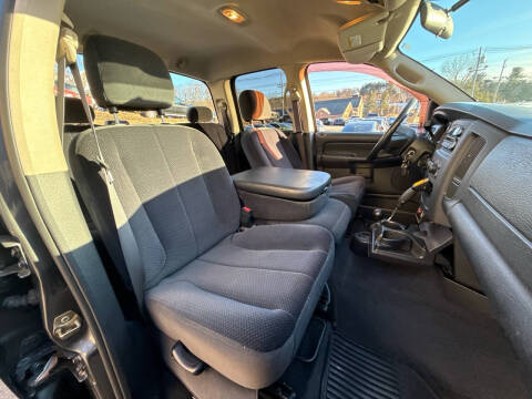 2004 Dodge Ram 3500 SLT