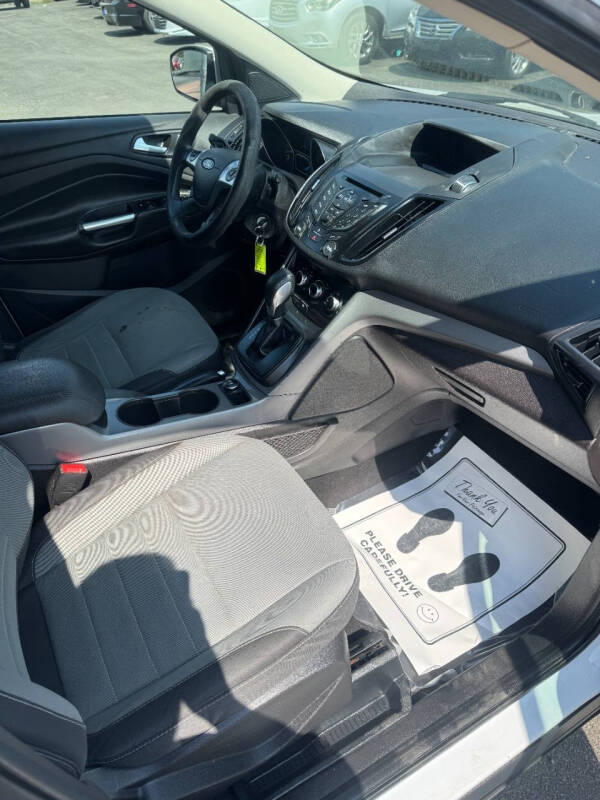 2015 Ford Escape SE