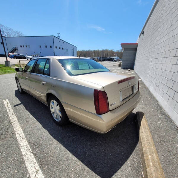 2005 Cadillac DeVille DTS