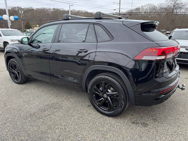 2026 Volkswagen Atlas Cross Sport SEL R-Line Black 4Motion