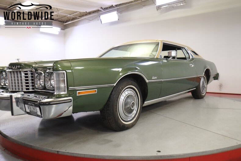 1974 Ford Thunderbird