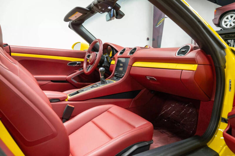 2024 Porsche 718 Boxster