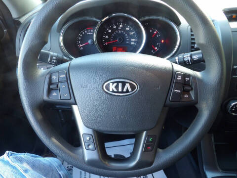 2013 Kia Sorento LX