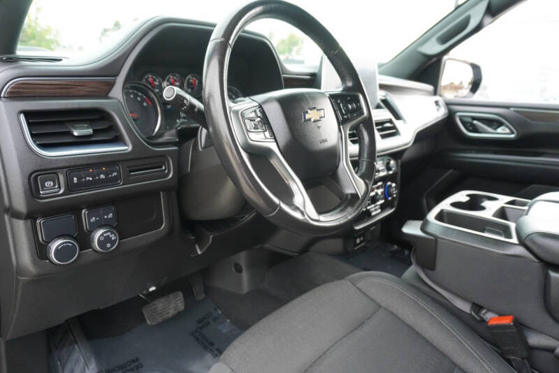 2021 Chevrolet Suburban LS