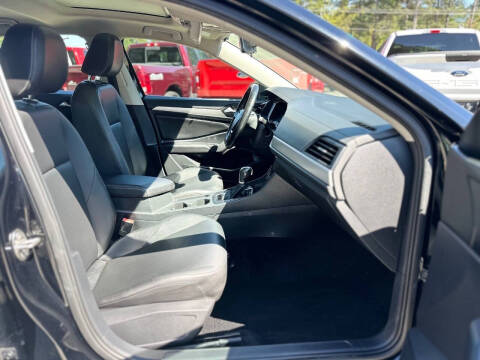 2019 Volkswagen Jetta R-Line