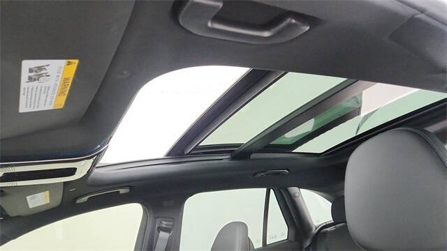 2025 Mercedes-Benz GLC GLC 300