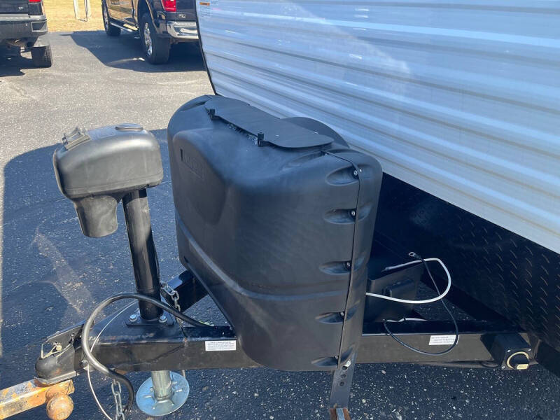 2023 Sunset Park RV Sun Lite