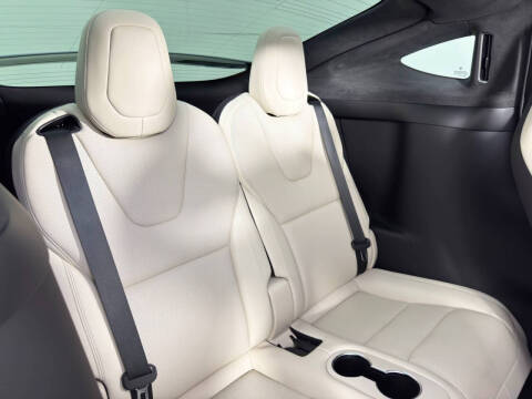 2023 Tesla Model X Standard Range