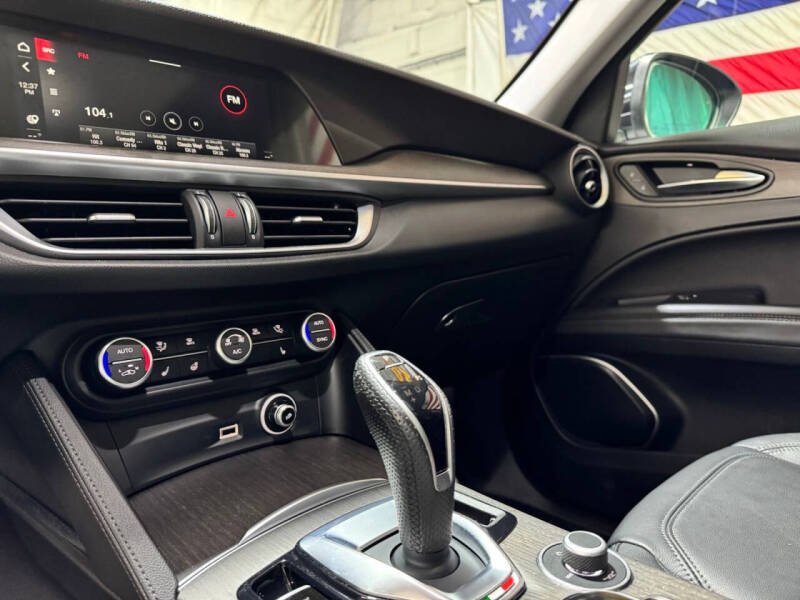 2020 Alfa Romeo Stelvio Ti