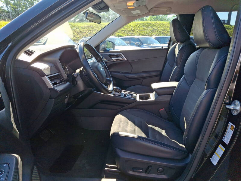 2024 Mitsubishi Outlander