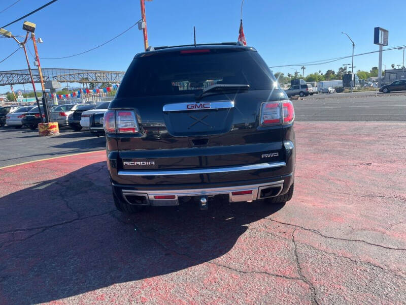 2013 GMC Acadia Denali