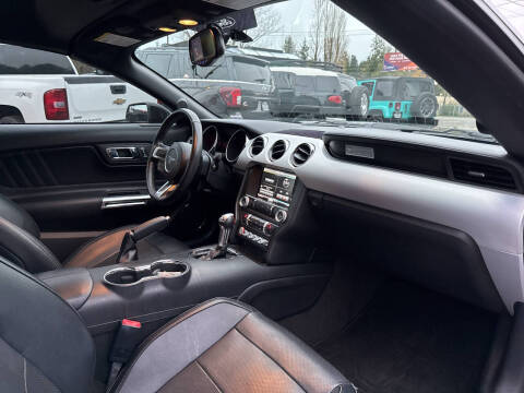 2015 Ford Mustang EcoBoost Premium