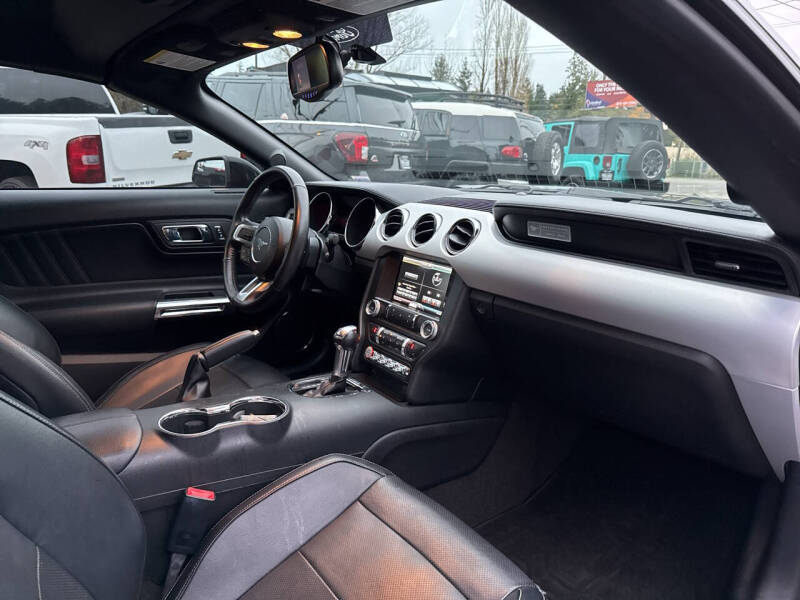 2015 Ford Mustang EcoBoost Premium