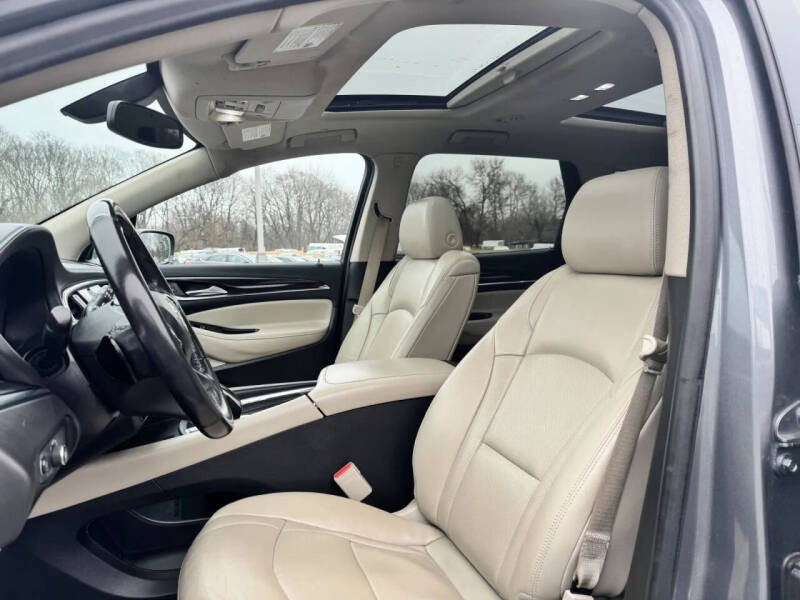 2021 Buick Enclave Essence